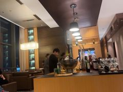-上海漕河泾万丽酒店