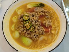 酸辣汤金菇浸肥牛-广州酒家(昌岗地铁站店)