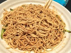 -肥肥虾庄·金牌油焖大虾(杨园滨江时代walk店)