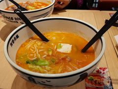 -阿香米线(凯德广场.1818店)