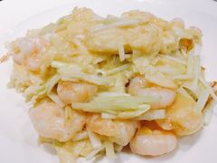 鲜虾韭黄炒滑蛋-皇后餐厅-煲仔·小菜·打边炉(古北店)