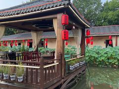 -醉香隆.山水庭院.湖北菜(东湖店)