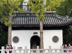 -汇龙潭
