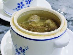 牛奶树根炖龙骨-美极鲜食坊(宝安南路店)