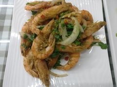 椒盐大虾-烁佳海鲜大馅饺子