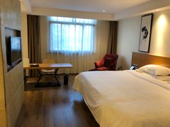 -上海虹梅嘉廷酒店