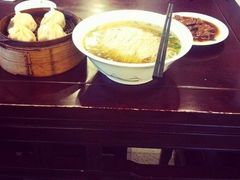 朱鸿兴面馆(观前店)-朱鸿兴面馆(镇湖店)