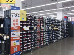 -迪卡侬(西华店)