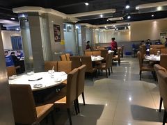 大堂-万和源炝锅城·活鱼现炝(文艺北路店)