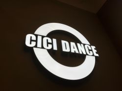 -CICI街舞专业培训