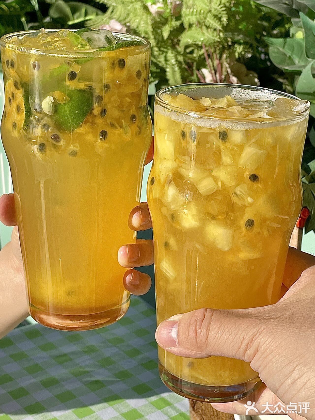 来蓝港我只做1️⃣件事！炫奶噗噗椰子冰淇淋！