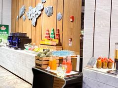 -飨食汇全日制餐厅·昆山皇冠假日酒店(九方店)