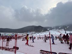 -中旅松花湖滑雪场