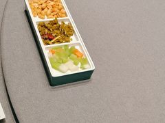 -荷塘秋月·本帮江浙菜(国权路店)