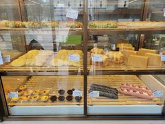 面包甜点陈列柜-奈雪的茶(中储能店)