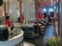 大堂-三人行骨头王火锅(长寿店)