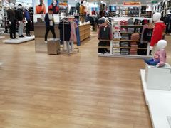 -优衣库(哈尔滨香坊万达广场店)