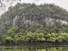 -星湖旅游景区七星岩