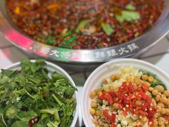 -蛙一刀·麻椒鱼火锅(金仙桥店)