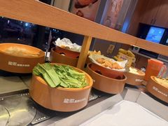 -龍歌自助小火锅(市南金茂湾店)