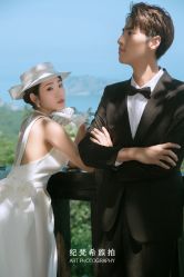 -纪梵希旅拍婚纱摄影(大连总店)
