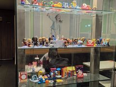 儿童餐小礼物展示柜-麦当劳(济泺路店)