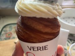 -VERIE BAKEHOUSE