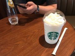 -星巴克(武汉江夏中百广场店)