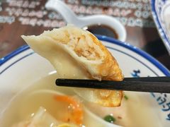 -长人馄饨铺(解放街店)