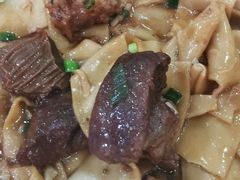 -壹阁胡羊焖饼(特色小吃街店)
