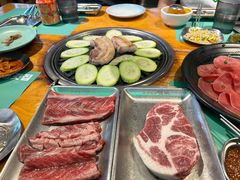 -唯成•韩国炭火烤肉 유성고기