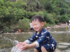 -鄣山大峡谷