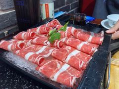 -鲁员外地锅鸡地锅鱼(古墩路店)