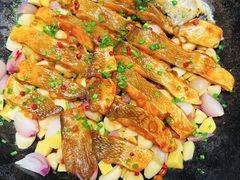 红胡椒酱焗大黄鱼-北平食府·北京烤鸭(北京西站六里桥店)