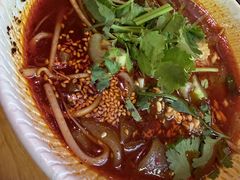 重庆酸辣粉-付小姐在成都(中山公园店)