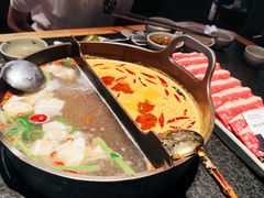 -三出山火锅(南京万象天地店)