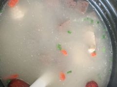 农家草鸡汤-七的湖·晚芳亭·阳澄湖农家菜·大闸蟹(莲花岛店)