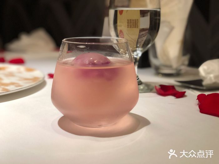 王品牛排香颂玫瑰露图片