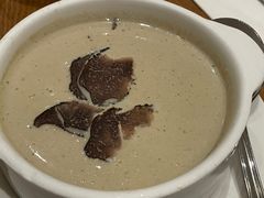 黑松露奶油蘑菇汤-Entrecôte 法国牛扒馆(保利·时光里店)