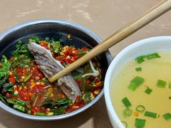 -黑竹沟新场牛肉火锅