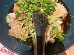 -耶里夏丽·丝路国际·新疆餐厅(浦东区东方路店)