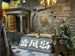 -暴风岛沉浸式体验馆(百联世纪店)