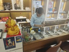 -一代眼镜·蔡司配镜(浦东大拇指广场店)