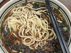 -小马牛肉面·牛骨熬制(南京博物院店)