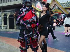 -七彩云南欢乐世界