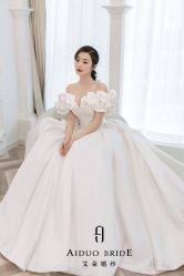 -艾朵婚纱