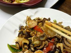 -鑫渔港海鲜本地菜·山海关浑锅(东戴河店)