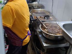 -阿阳牛腩腌面店