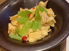 -沁香庭中餐厅·川粤菜(重庆高新假日酒店)