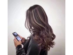 -AYO SALON